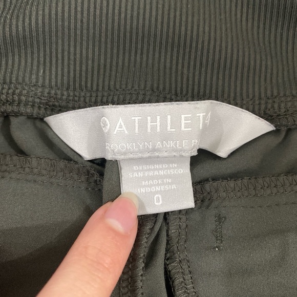 Athleta brooklyn ankle pant - Picture 4 of 4